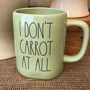 Rae Dunn Artisan Collection mug